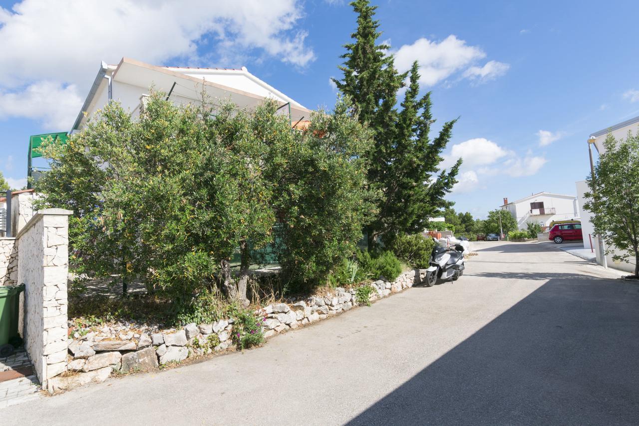 Apartments Ksenija Primošten Esterno foto